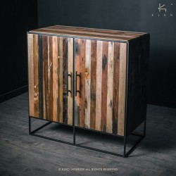 Kwadratowa komoda - 3