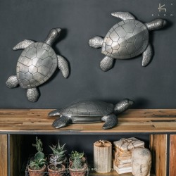 Contemporary Turtle by aluminium